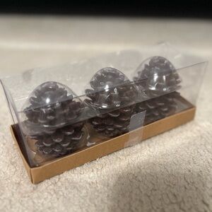 3” Pinecone Candles
